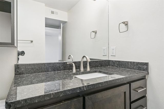 600 NW 4th Street 104N, Oklahoma City, OK 73102