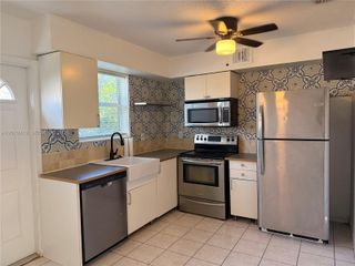 1104 N 17th Court 104, Hollywood, FL 33020