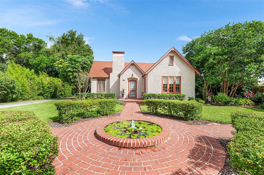 1323 STATELY OAKS DRIVE NW, Winter Haven, FL 33881