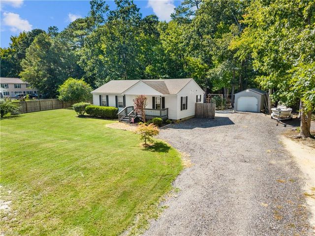 4238 Piney Swamp RD, Hayes, VA 23072
