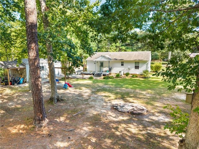 4238 Piney Swamp RD, Hayes, VA 23072