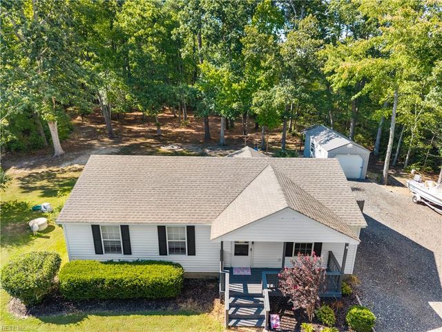4238 Piney Swamp RD, Hayes, VA 23072