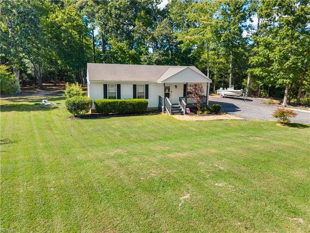 4238 Piney Swamp RD, Hayes, VA 23072