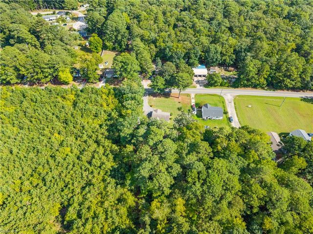 4238 Piney Swamp RD, Hayes, VA 23072