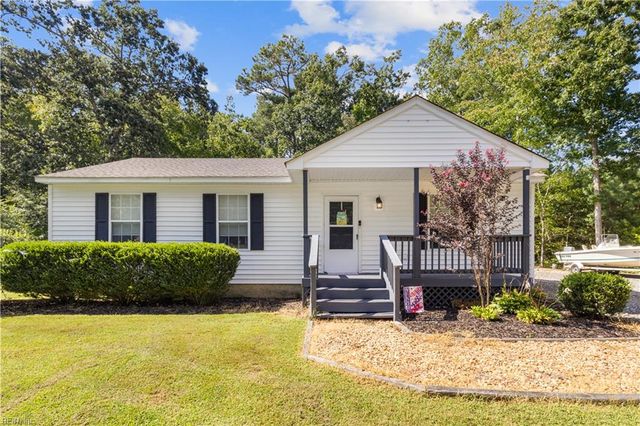 4238 Piney Swamp RD, Hayes, VA 23072