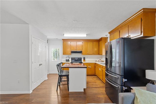 4238 Piney Swamp RD, Hayes, VA 23072