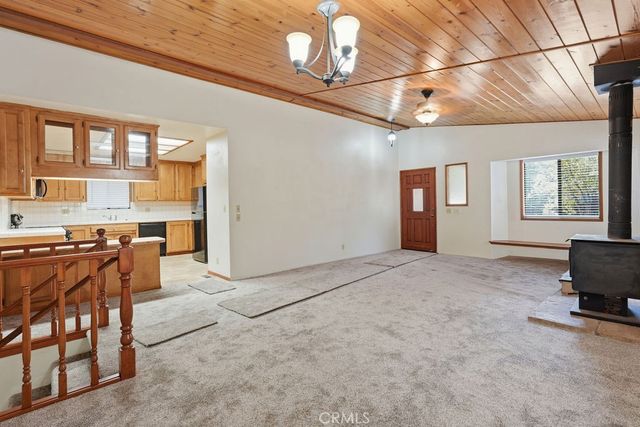24776 Basel, Crestline, CA 92325