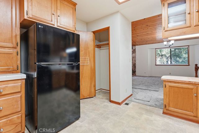 24776 Basel, Crestline, CA 92325