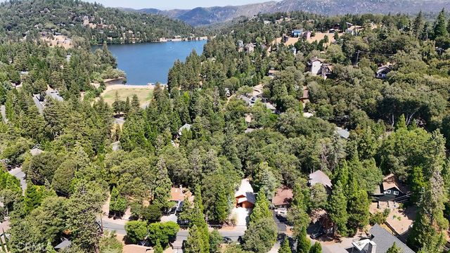 24776 Basel, Crestline, CA 92325