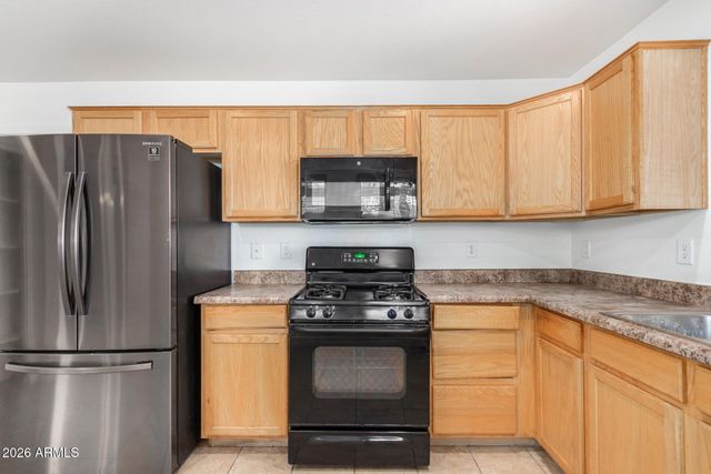 2261 S PONDEROSA Drive, Gilbert, AZ 85295