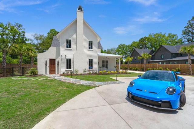 2147 River Road, Johns Island, SC 29455