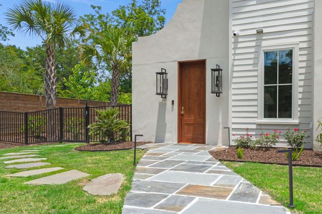 2147 River Road, Johns Island, SC 29455