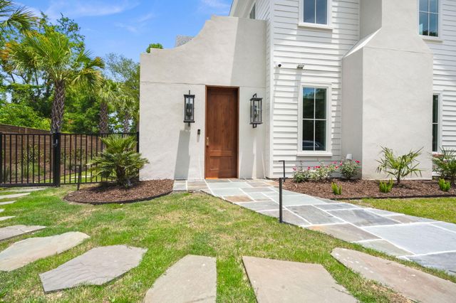 2147 River Road, Johns Island, SC 29455