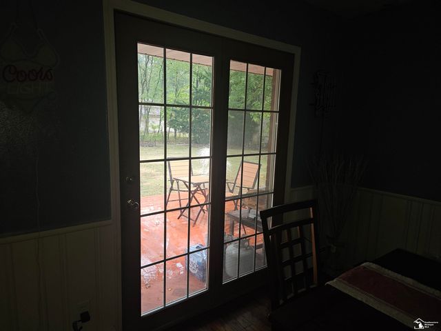 3942 Lucille Drive, Lambertville, MI 48144