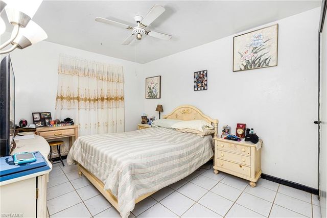 1219 SE 19th TER, Cape Coral, FL 33990