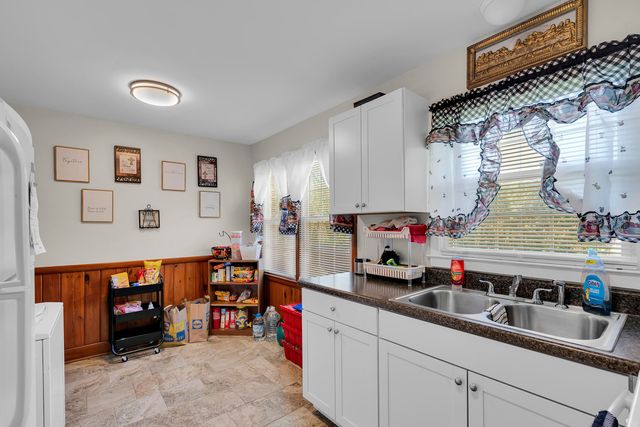 1417 Fernwood Glendale Road, Spartanburg, SC 29307