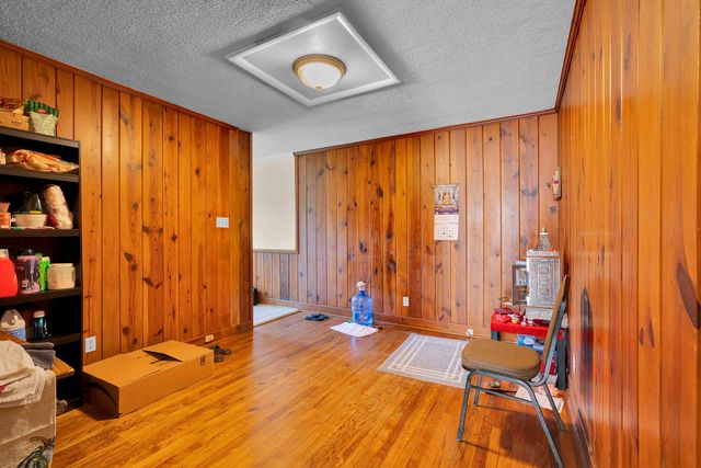 1417 Fernwood Glendale Road, Spartanburg, SC 29307