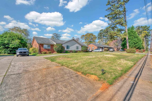 1417 Fernwood Glendale Road, Spartanburg, SC 29307