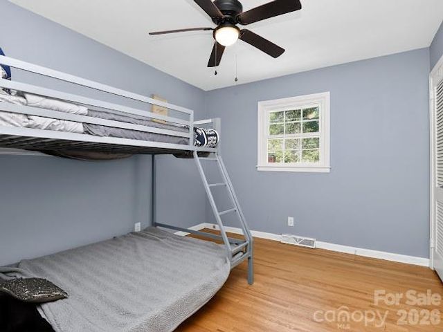 3025 Dunaire Drive, Charlotte, NC 28205