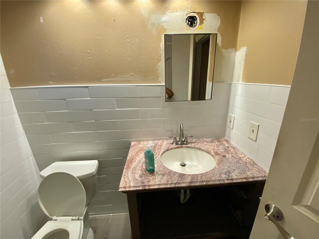 4403 GANDY CIRCLE, Tampa, FL 33616