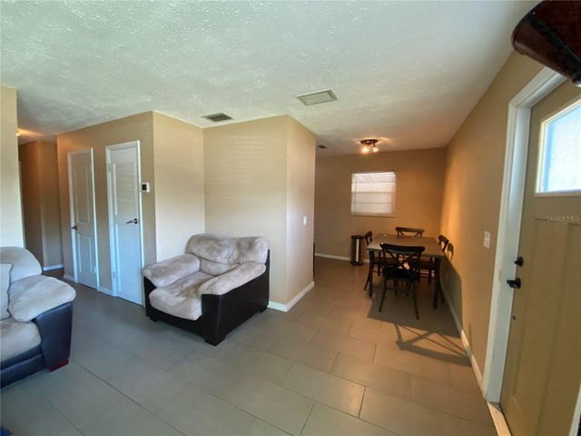 4403 GANDY CIRCLE, Tampa, FL 33616