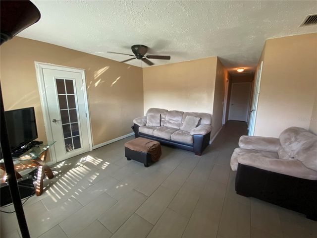 4403 GANDY CIRCLE, Tampa, FL 33616
