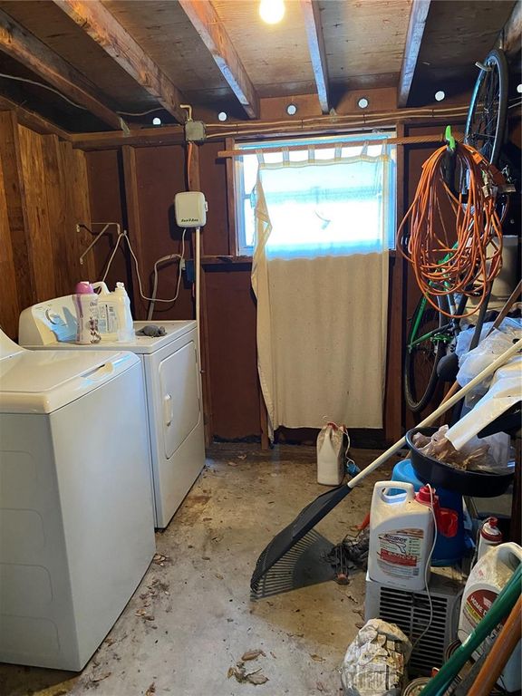 Image 21 of property listing at 4403 GANDY CIRCLE, Tampa, FL 33616