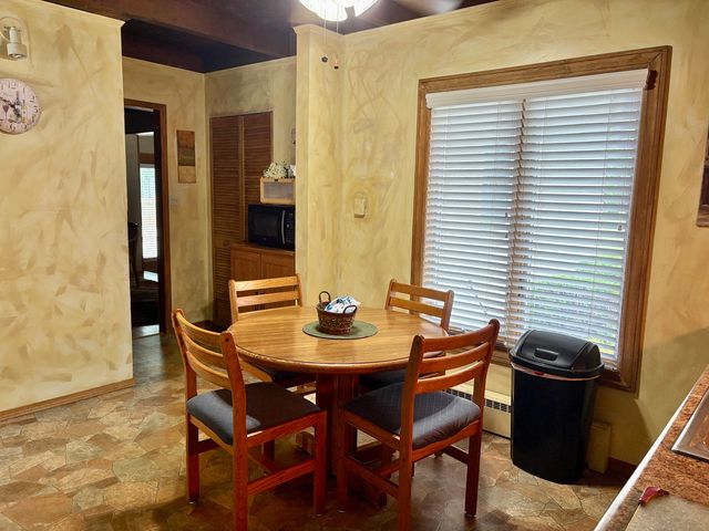 6251 Blackstone Avenue, La Grange Highlands, IL 60525