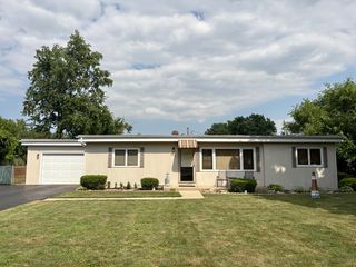 6251 Blackstone Avenue, La Grange Highlands, IL 60525