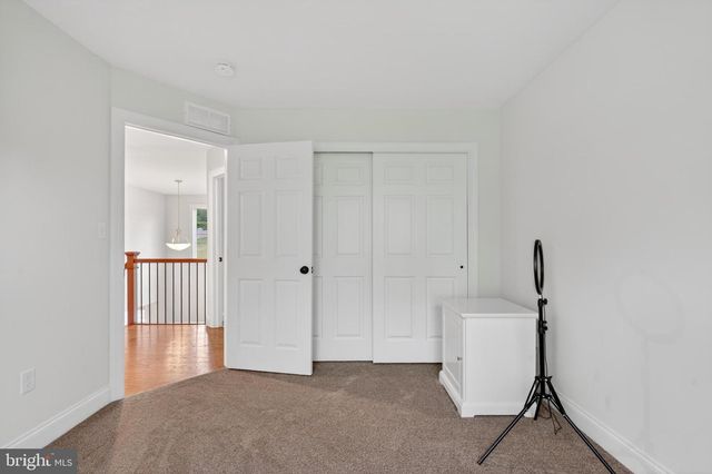 7 OVERFIELD LN, Glen Mills, PA 19342