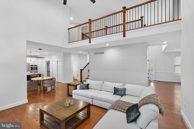 7 OVERFIELD LN, Glen Mills, PA 19342