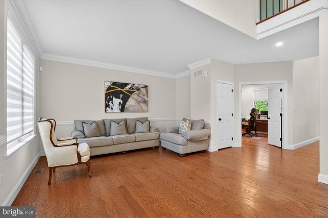 7 OVERFIELD LN, Glen Mills, PA 19342