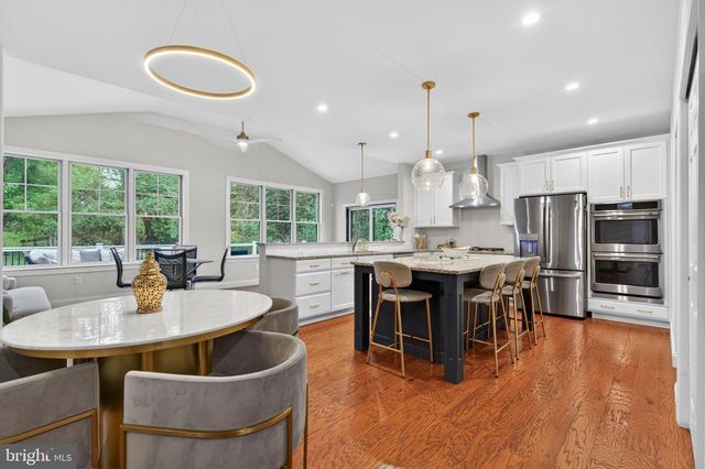 7 OVERFIELD LN, Glen Mills, PA 19342