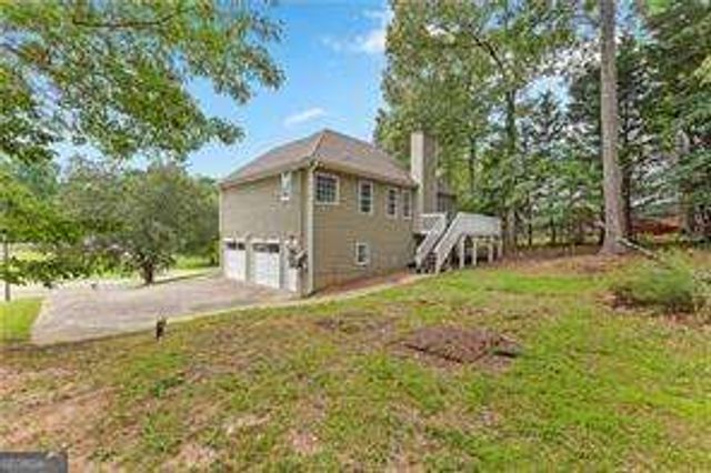 128 Hunters Pointe Court, Villa Rica, GA 30180