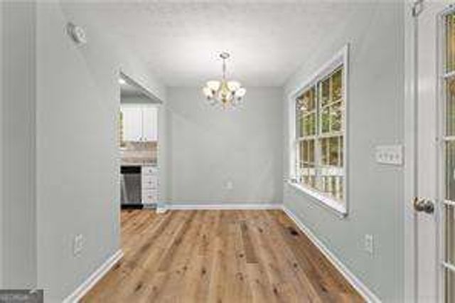 128 Hunters Pointe Court, Villa Rica, GA 30180