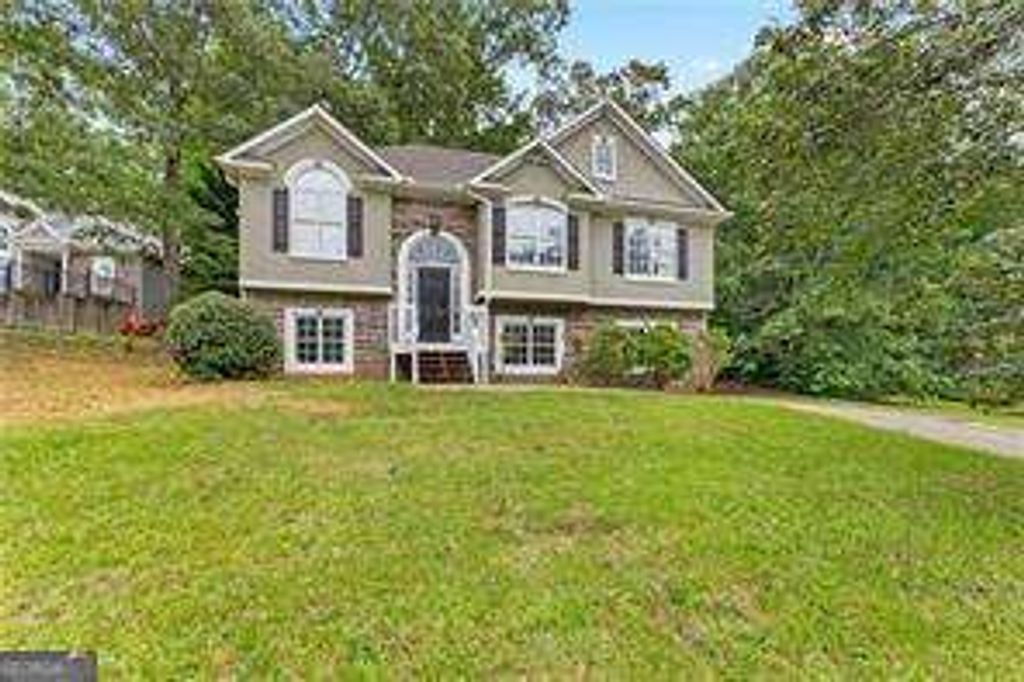 128 Hunters Pointe Court, Villa Rica, GA 30180