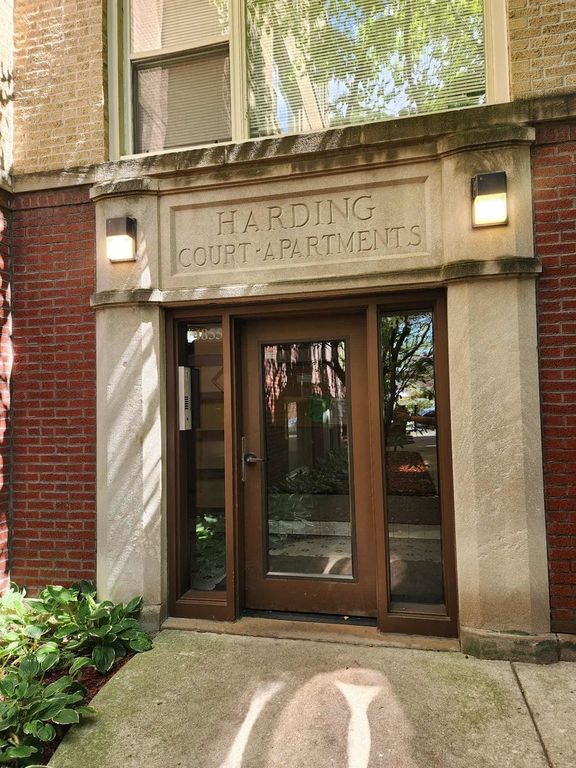 4855 N Harding Avenue 2, Chicago, IL 60625