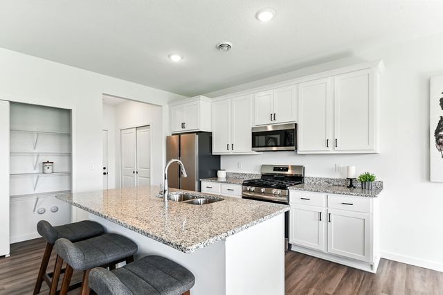 3468 Kachina Avenue NE, Saint Michael, MN 55376