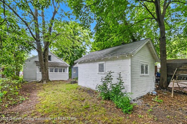 1005 Mccullough Street, Lansing, MI 48912