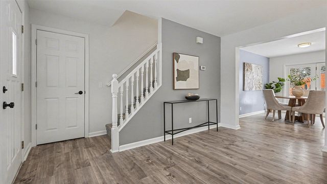 2105 Independence Boulevard, Ann Arbor, MI 48104