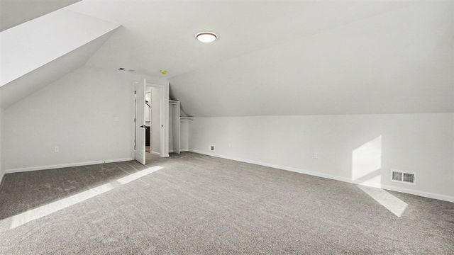 2105 Independence Boulevard, Ann Arbor, MI 48104