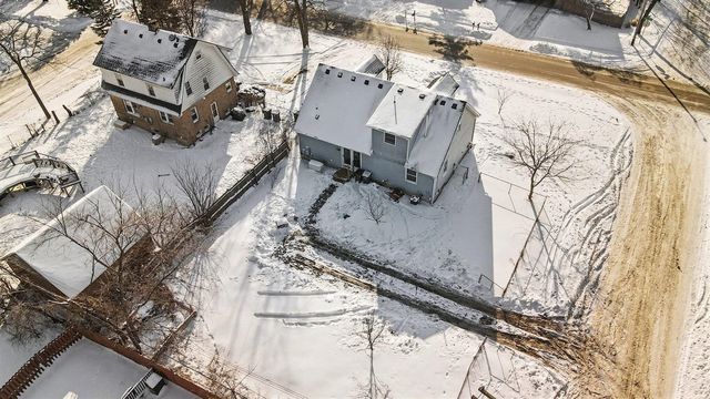 2105 Independence Boulevard, Ann Arbor, MI 48104