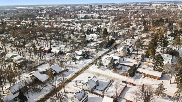 2105 Independence Boulevard, Ann Arbor, MI 48104