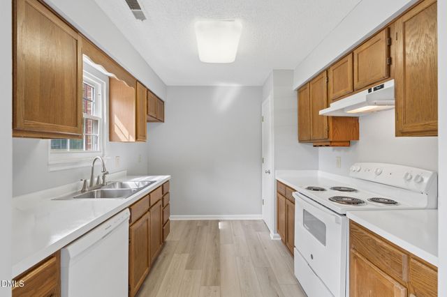 503 Gooseneck Drive B3, Cary, NC 27513