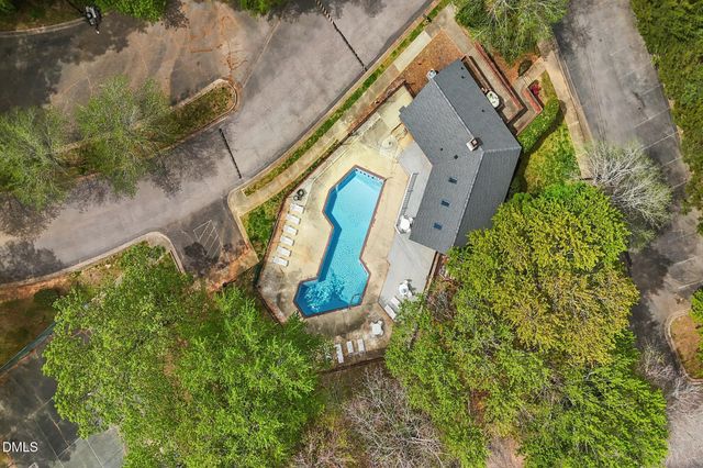 503 Gooseneck Drive B3, Cary, NC 27513