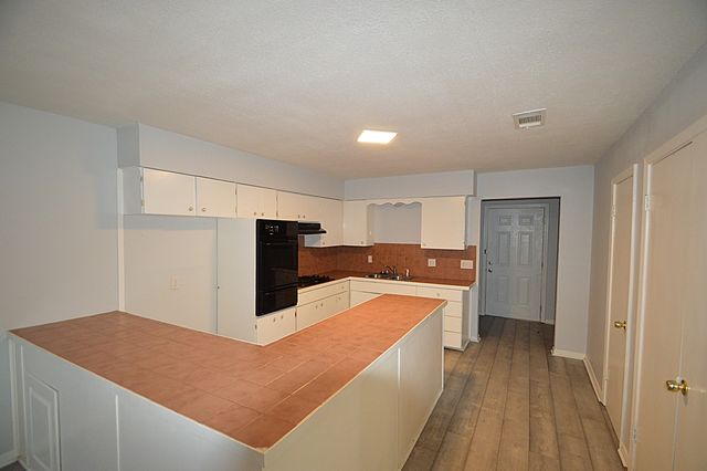 201 Kirk Lane, West Tawakoni, TX 75474