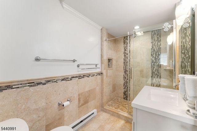 831 Odonnell Ave, Scotch Plains Twp., NJ 07076