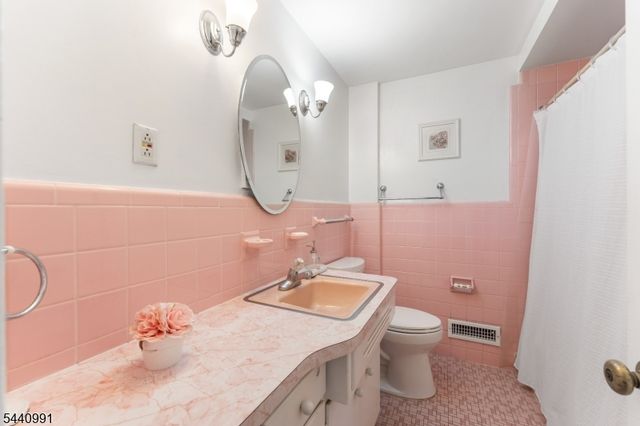 831 Odonnell Ave, Scotch Plains Twp., NJ 07076