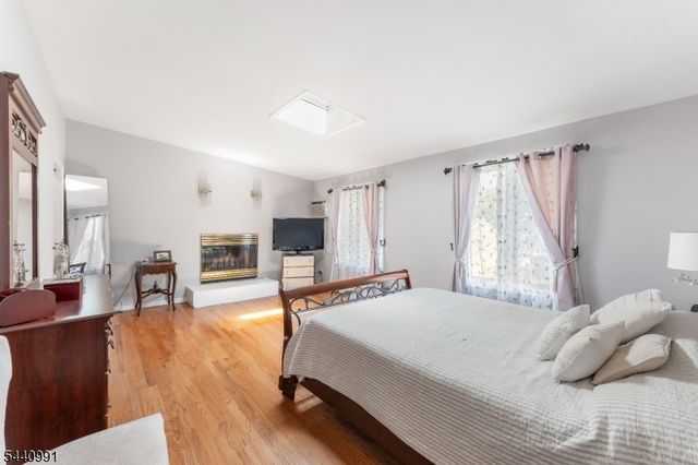831 Odonnell Ave, Scotch Plains Twp., NJ 07076