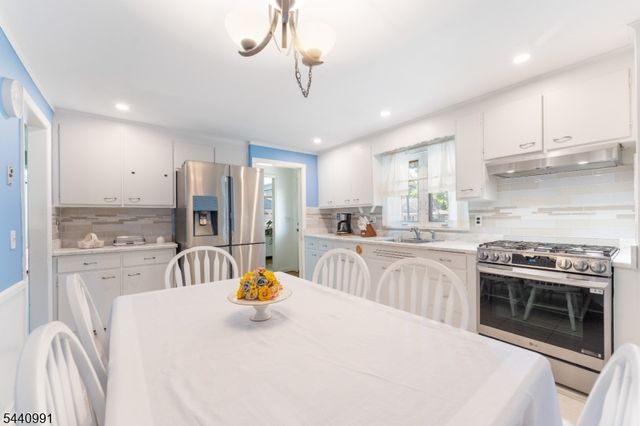 831 Odonnell Ave, Scotch Plains Twp., NJ 07076